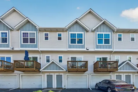 1451 Magnolia Avenue E Saint Paul MN 55106