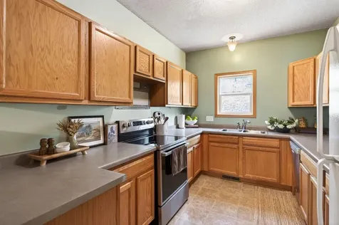 1451 Magnolia Avenue E Saint Paul MN 55106