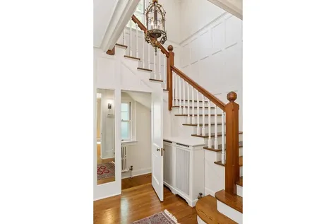 2728 Dean Parkway Minneapolis MN 55416