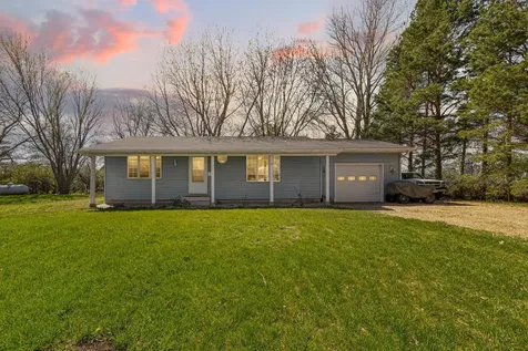 404 3rd Avenue Pemberton MN 56078