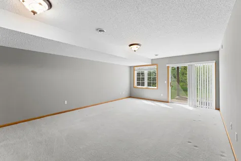 5208 Deerfield Lane SE Prior Lake MN 55372
