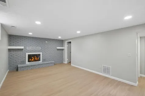 820 7th Avenue E Shakopee MN 55379