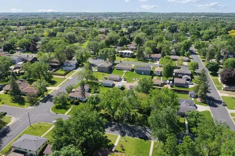 820 7th Avenue E Shakopee MN 55379