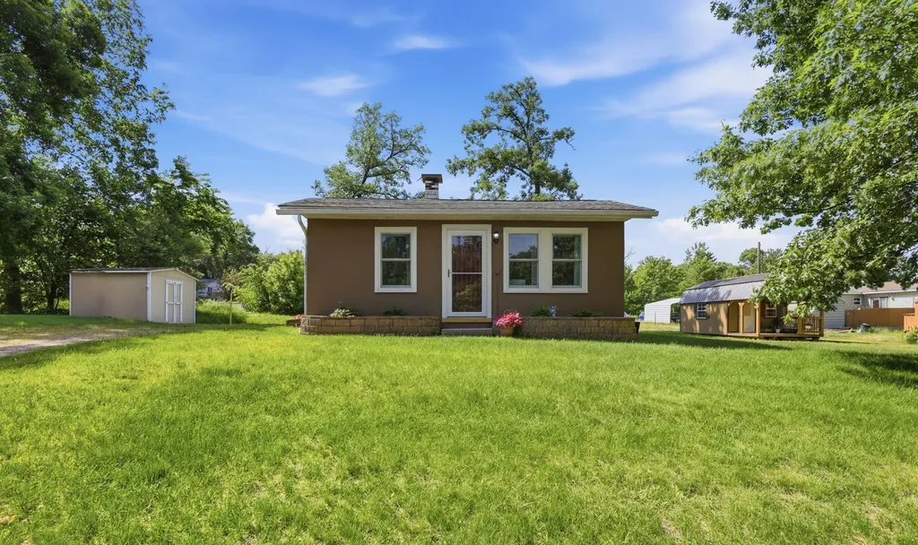14331 285th Avenue NW Zimmerman MN 55398