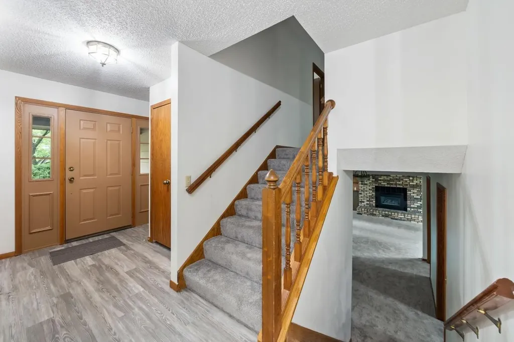 1264 Vildmark Drive Eagan MN 55123