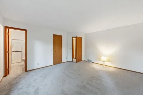 1264 Vildmark Drive Eagan MN 55123