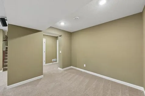 9768 7th Street N Lake Elmo MN 55042