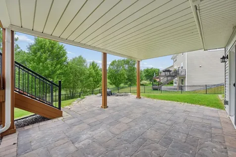 9768 7th Street N Lake Elmo MN 55042