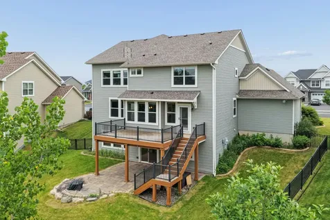 9768 7th Street N Lake Elmo MN 55042