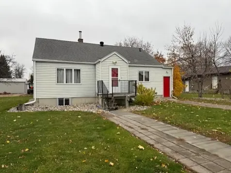 211 9th Street S Breckenridge MN 56520