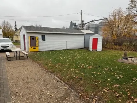 211 9th Street S Breckenridge MN 56520