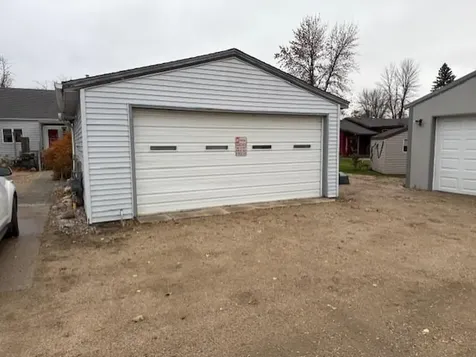 211 9th Street S Breckenridge MN 56520