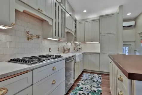 567 Lincoln Avenue Saint Paul MN 55102