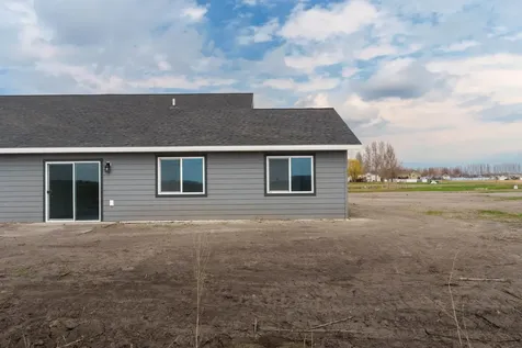 1538 Parke Avenue S Glyndon MN 56547