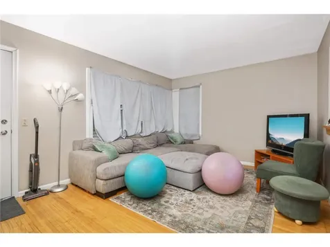 5104 Vincent Avenue N Minneapolis MN 55430