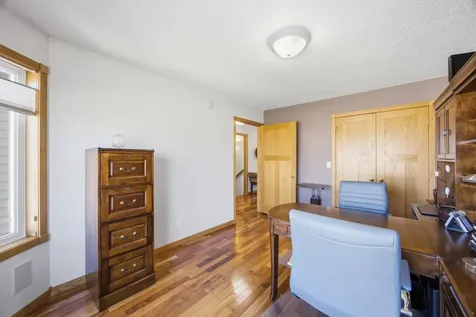 4346 46th Avenue S Fargo ND 58104