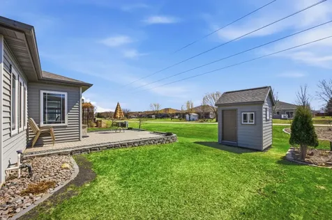 4346 46th Avenue S Fargo ND 58104
