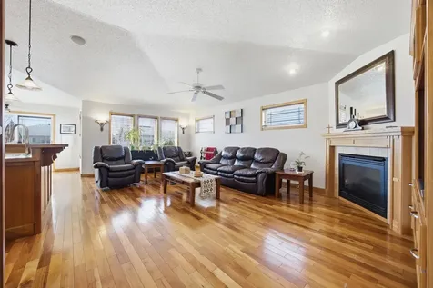 4346 46th Avenue S Fargo ND 58104