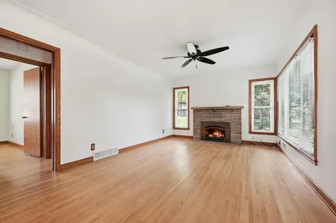 2717 30th Avenue NE Saint Anthony MN 55418