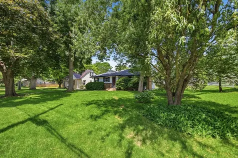 2717 30th Avenue NE Saint Anthony MN 55418