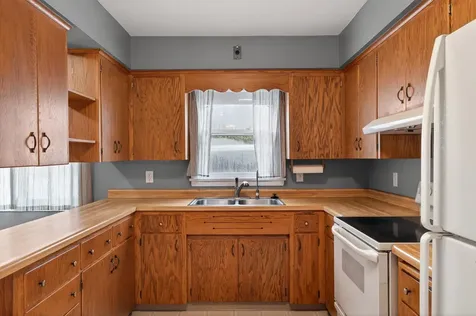 1848 Highway 96 E White Bear Lake MN 55110
