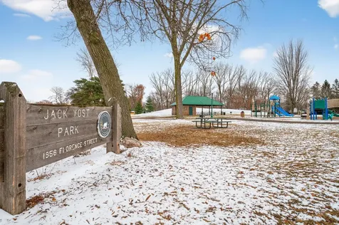 1848 Highway 96 E White Bear Lake MN 55110