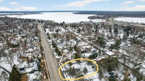 1848 Highway 96 E White Bear Lake MN 55110