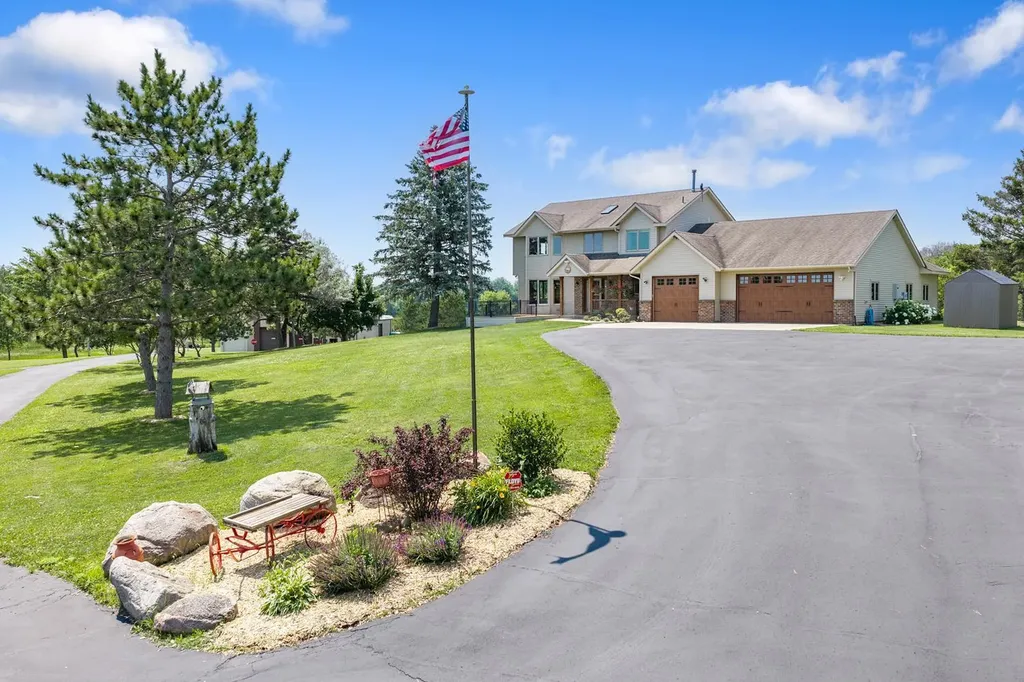 5875 Meadowlark Lane Prior Lake MN 55372