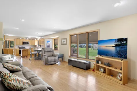 5875 Meadowlark Lane Prior Lake MN 55372