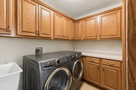 10327 165th Street W Lakeville MN 55044