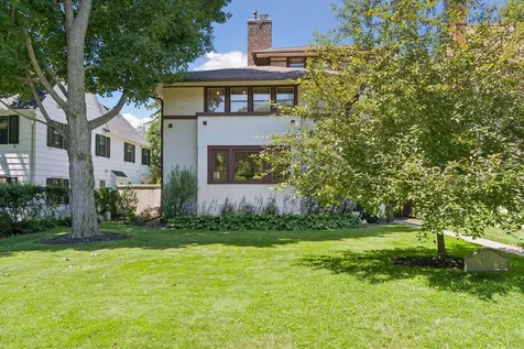 151 Woodlawn Avenue Saint Paul MN 55105
