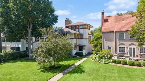 151 Woodlawn Avenue Saint Paul MN 55105