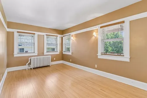 151 Woodlawn Avenue Saint Paul MN 55105