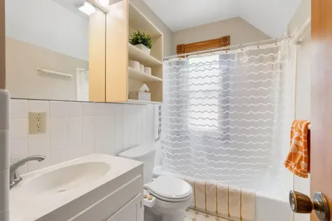 2109 Milwaukee Avenue Minneapolis MN 55404