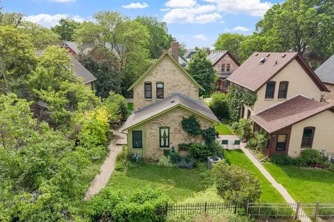 2109 Milwaukee Avenue Minneapolis MN 55404