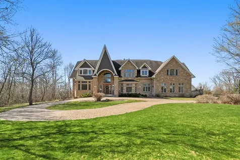 1505 Neal Avenue Court N Lake Elmo MN 55042
