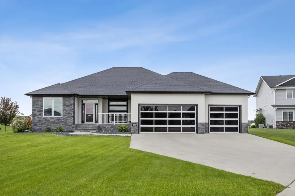 3004 6th Street E West Fargo ND 58078