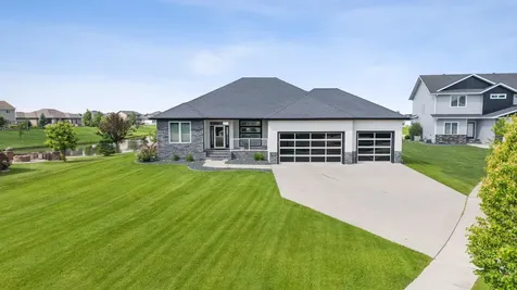 3004 6th Street E West Fargo ND 58078