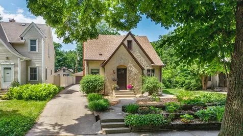 4930 39th Avenue S Minneapolis MN 55417