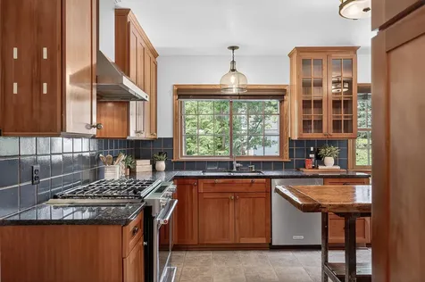 412 W Minnehaha Parkway Minneapolis MN 55419