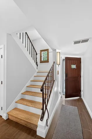 412 W Minnehaha Parkway Minneapolis MN 55419