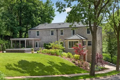 412 W Minnehaha Parkway Minneapolis MN 55419