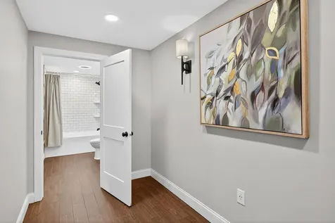 412 W Minnehaha Parkway Minneapolis MN 55419