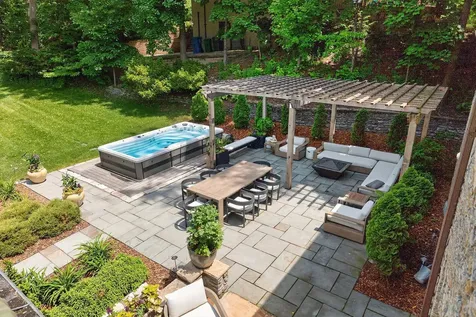 412 W Minnehaha Parkway Minneapolis MN 55419