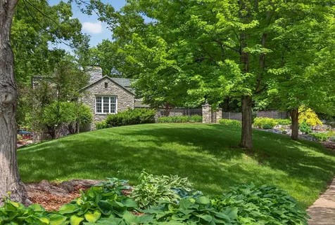 412 W Minnehaha Parkway Minneapolis MN 55419