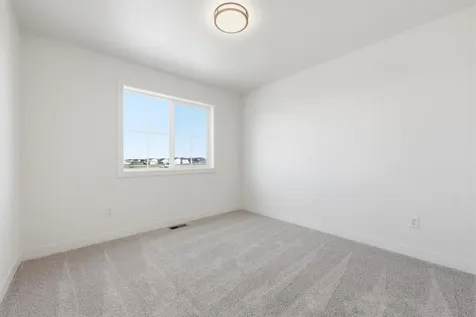 6252 85th Avenue S Horace ND 58047
