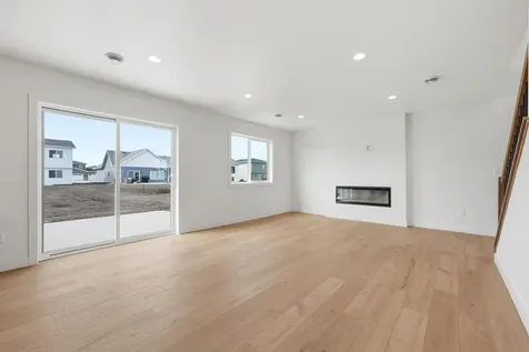 6252 85th Avenue S Horace ND 58047