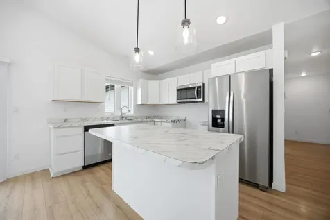 2595 72 Avenue S Fargo ND 58104