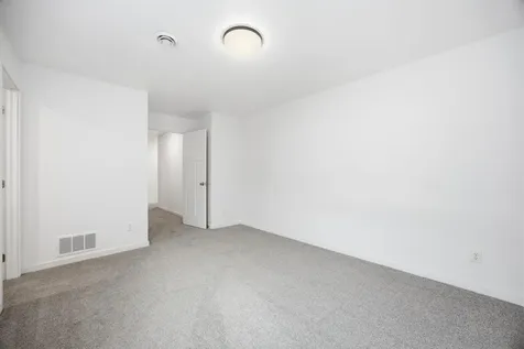 2595 72 Avenue S Fargo ND 58104