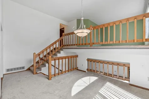 14655 Greenridge Lane Burnsville MN 55306